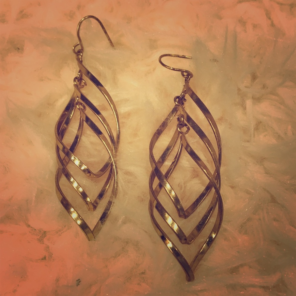 Twisted Gold Dangle Earrings